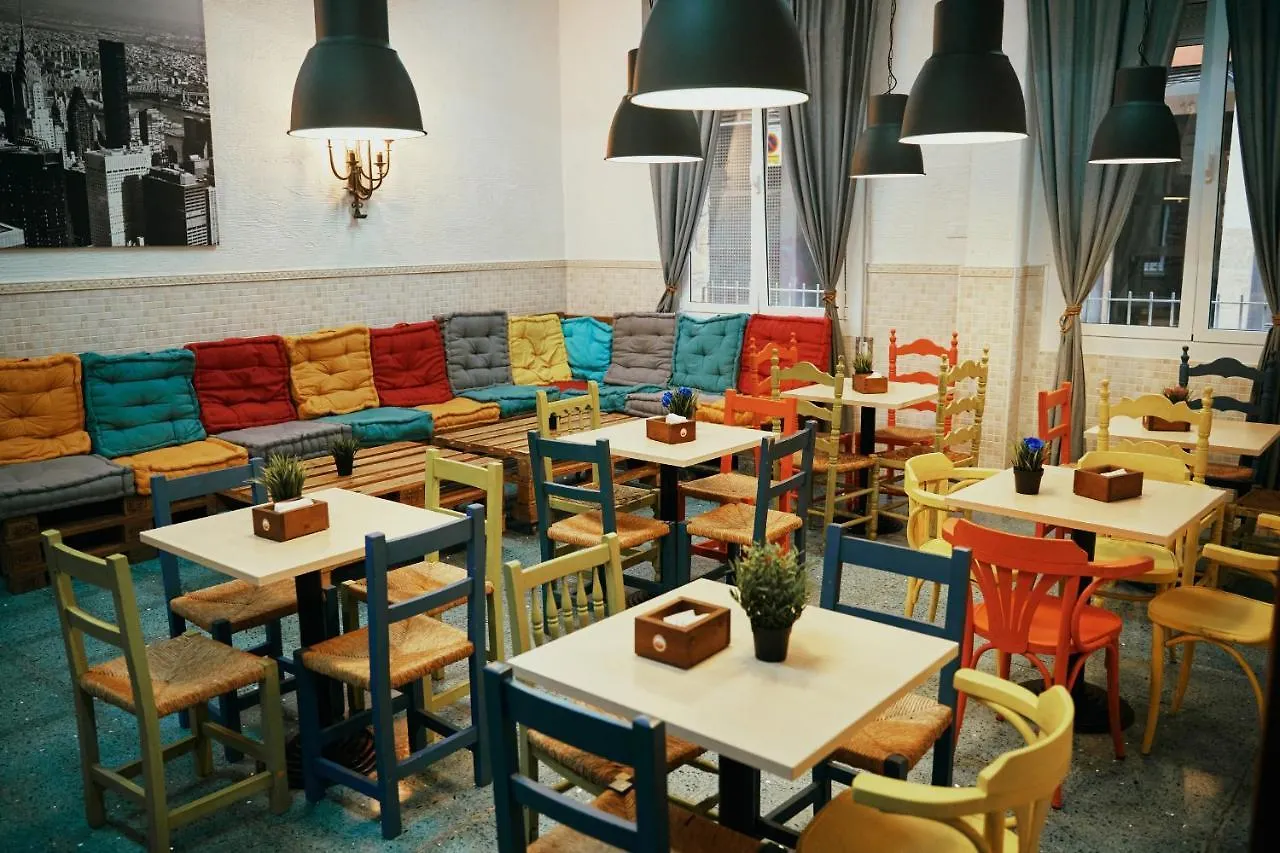 Loft Hostal Group Lloret de Mar Hostel