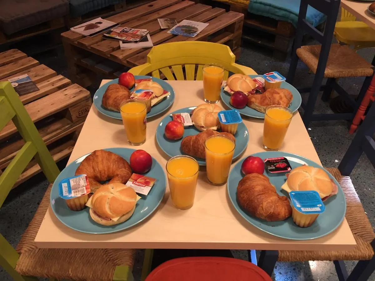 Loft Hostal Group Lloret de Mar 0*,