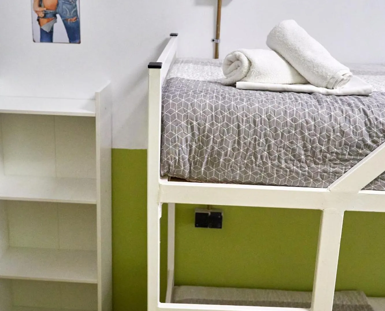 Loft Hostal Group Льорет-де-Мар 0*,  Испания