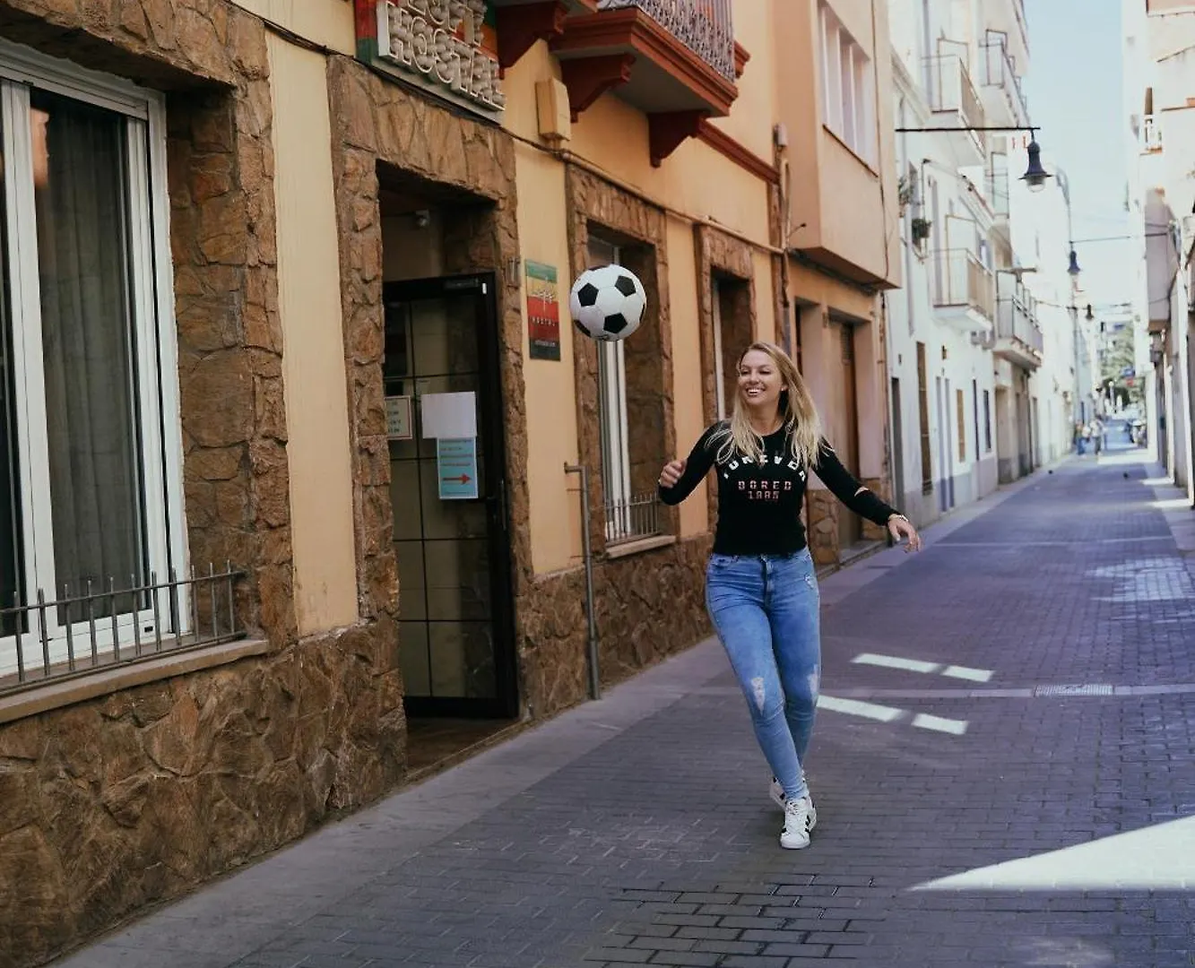 Loft Hostal Group Льорет-де-Мар